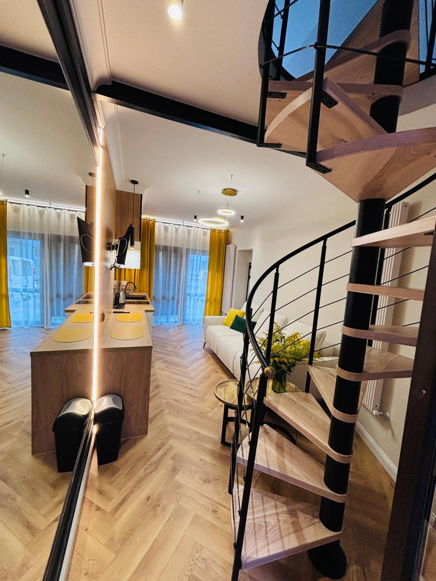 34 A Apartment *